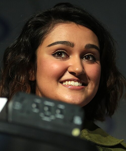 Ariela Barer