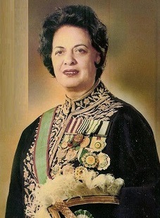 Farrokhroo Parsa
