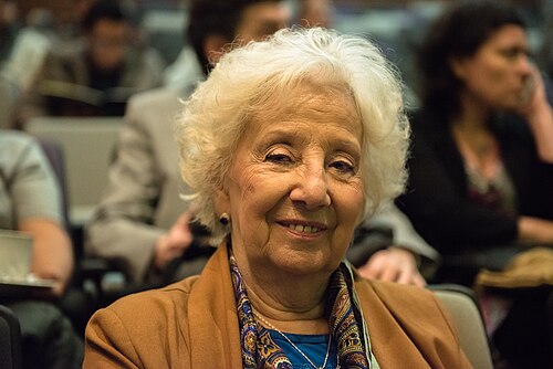 Estela Barnes de Carlotto