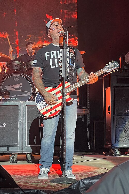 Aaron Lewis