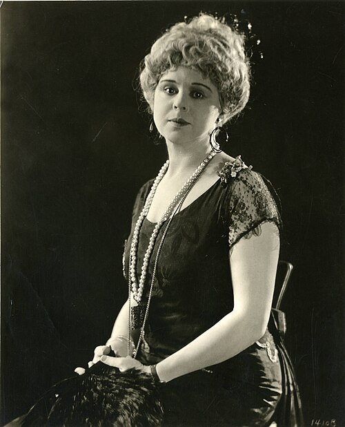 Dot Farley