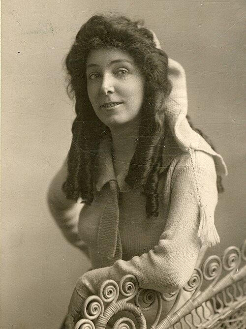 Edythe Chapman