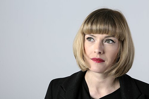Gwenno Saunders