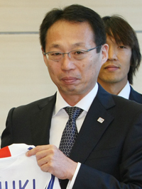 Takeshi Okada