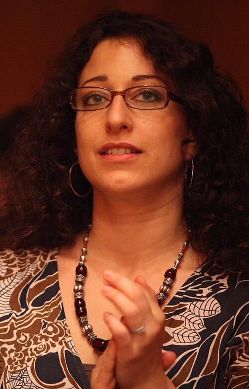 Mona Achache