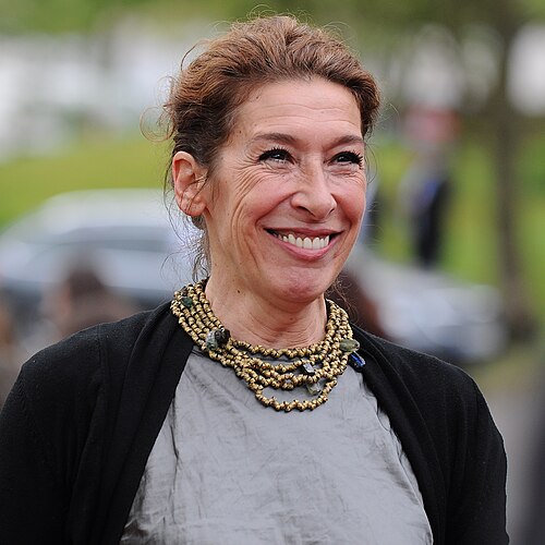 Adele Neuhauser