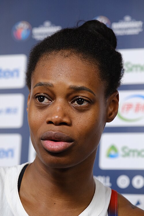 Valériane Ayayi