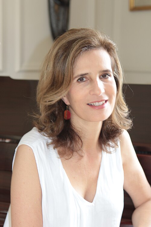 Princess Marie-Esméralda, Lady Moncada