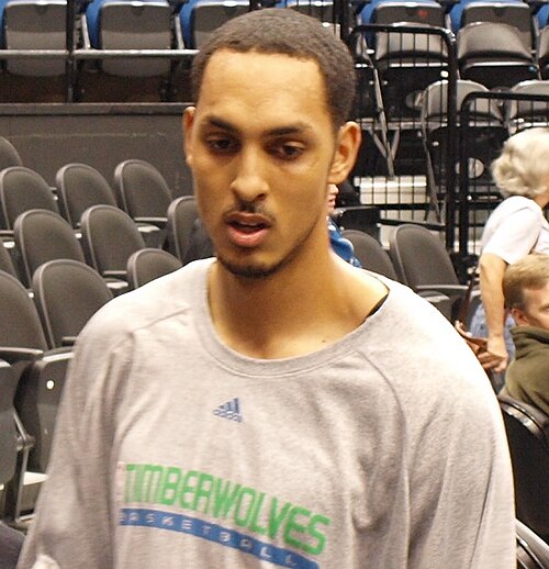 Ryan Hollins