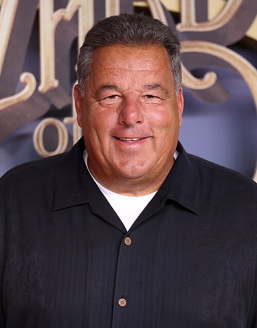 Steve Schirripa