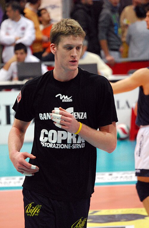 Maxwell Holt