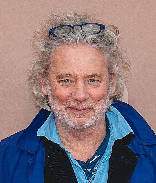 Dexter Fletcher