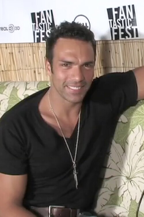 Darren Shahlavi
