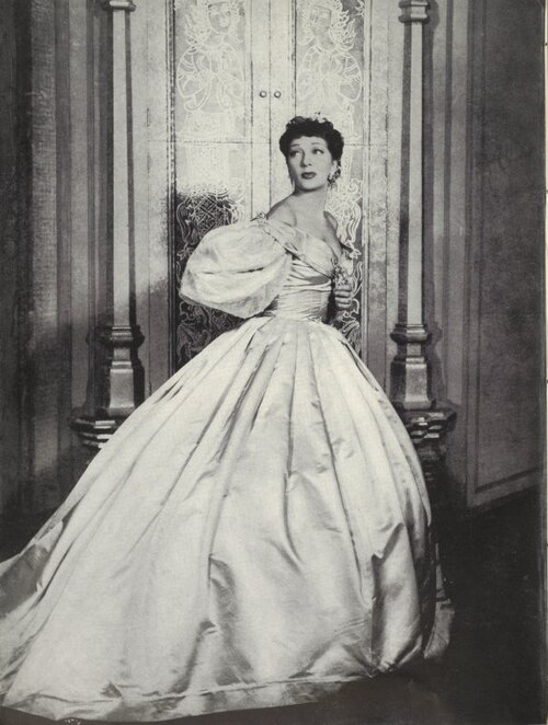 Gertrude Lawrence