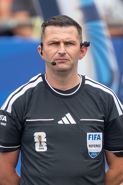 Michael Oliver