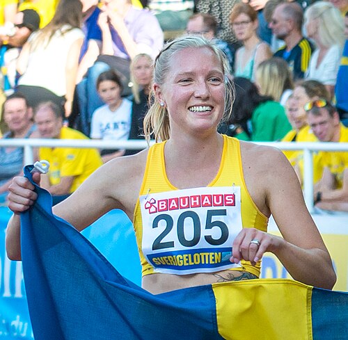 Moa Hjelmer