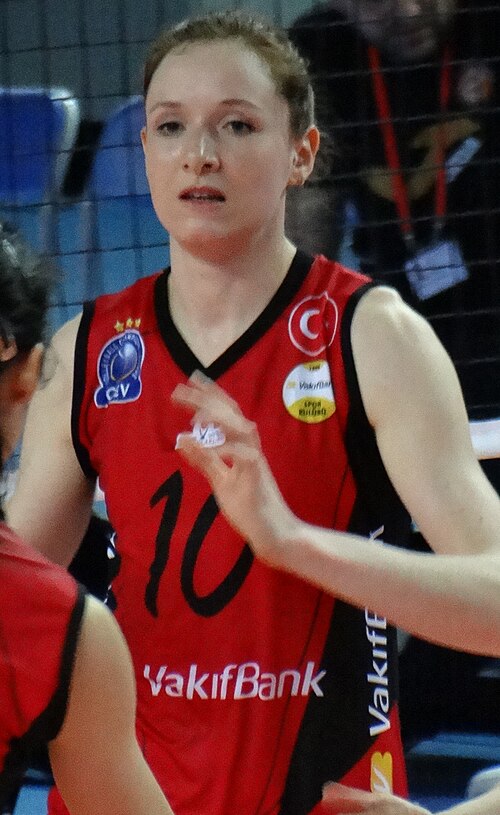 Lonneke Slöetjes