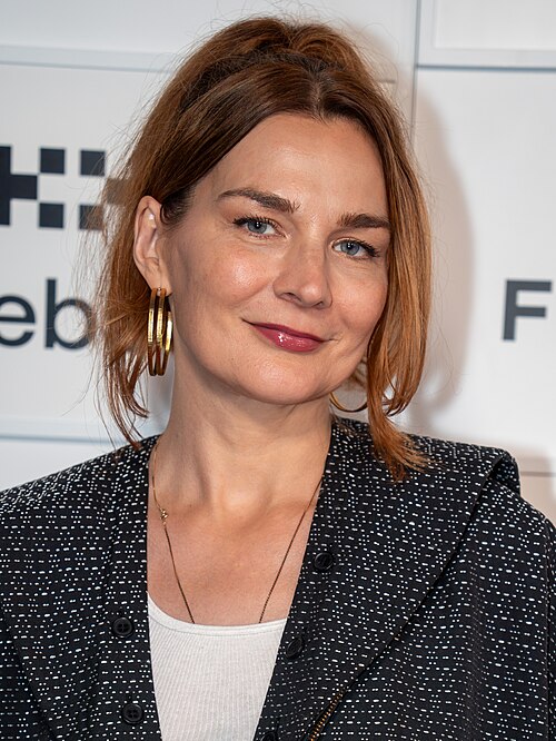 Heather Burns