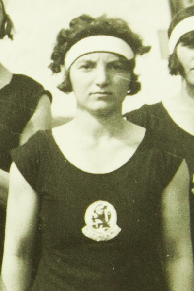 Estella Agsteribbe