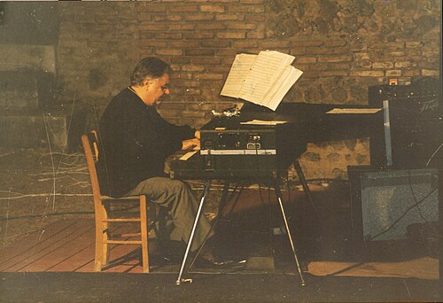 Manos Hatzidakis