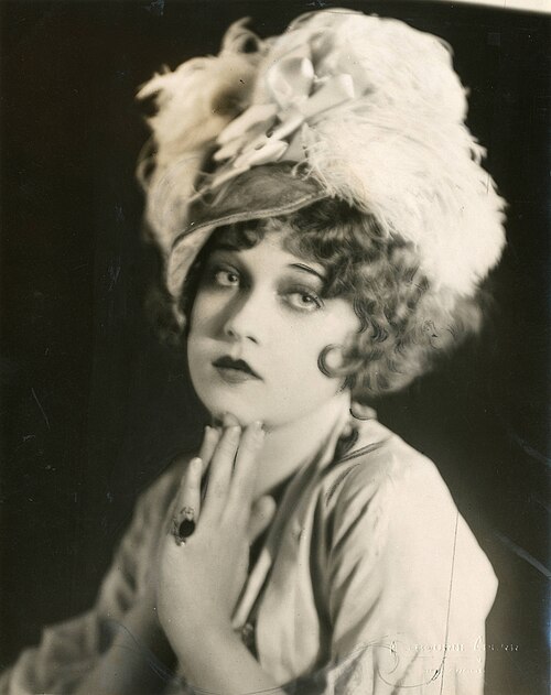 Florence Lee