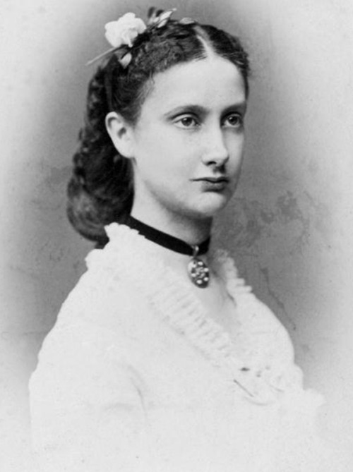 Princess Maria Luisa, Countess of Bardi