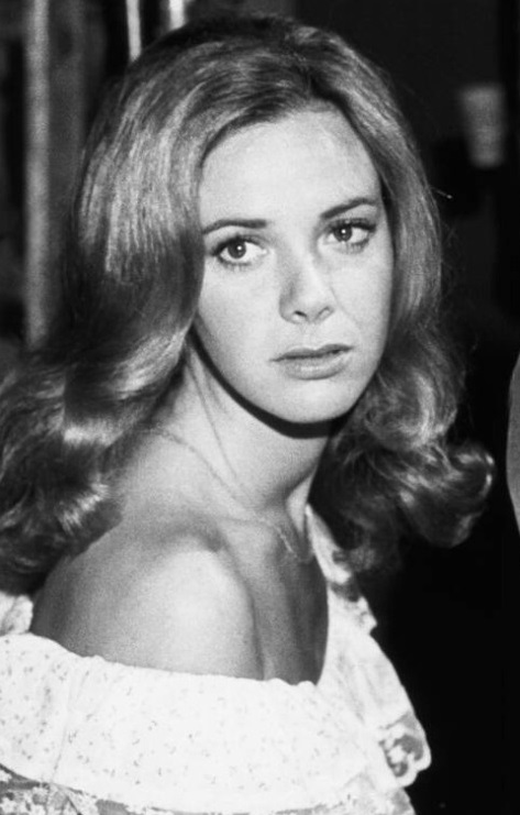 Anne Lockhart