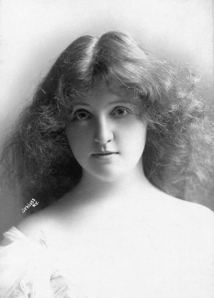 Laura Hope Crews