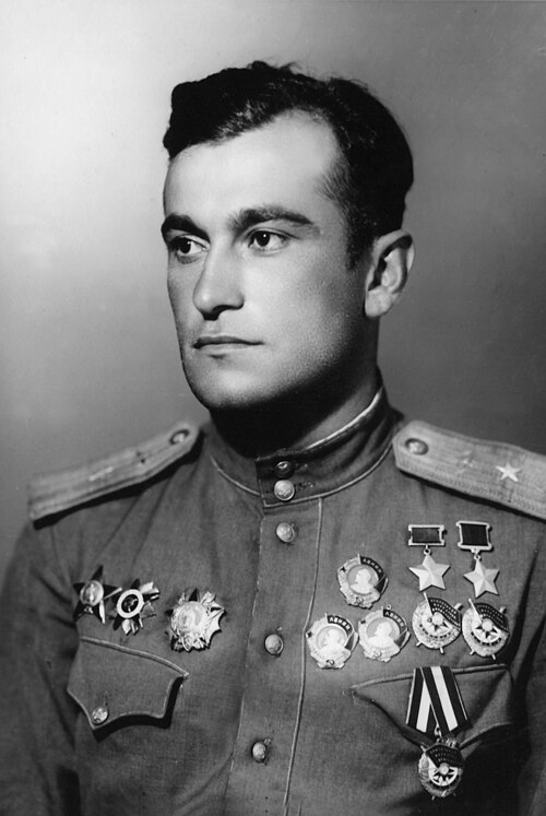 Amet-khan Sultan
