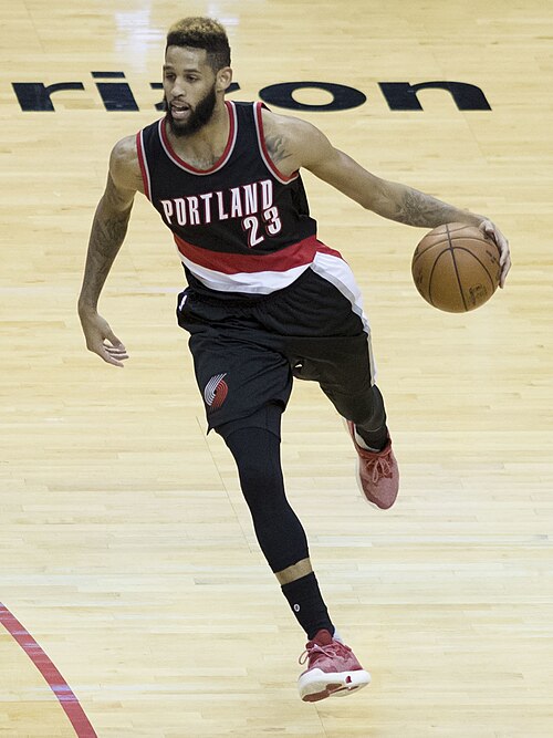 Allen Crabbe