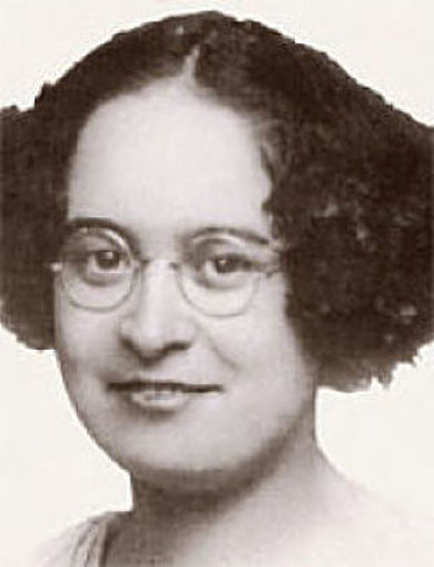 Amparo Poch y Gascón