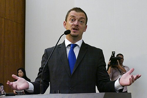 Andrew Parsons