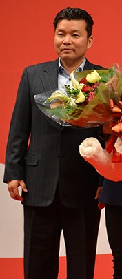 Hwang Young-cho