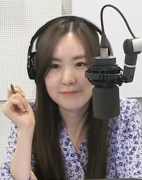 Kan Mi-youn