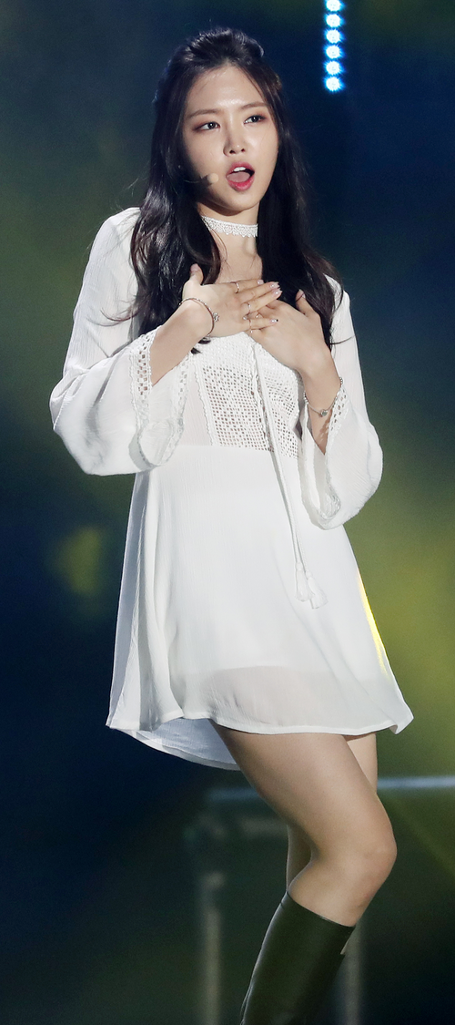Son Na-eun