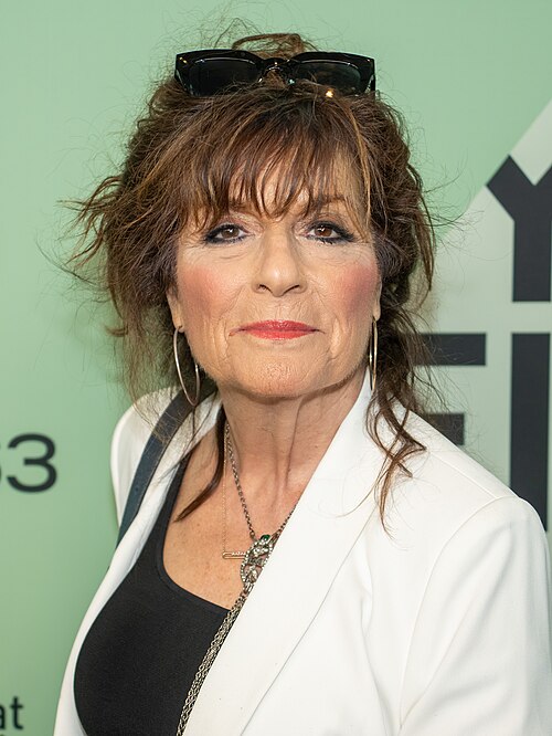 Caroline Aaron