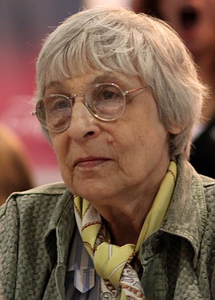 Yunna Morits