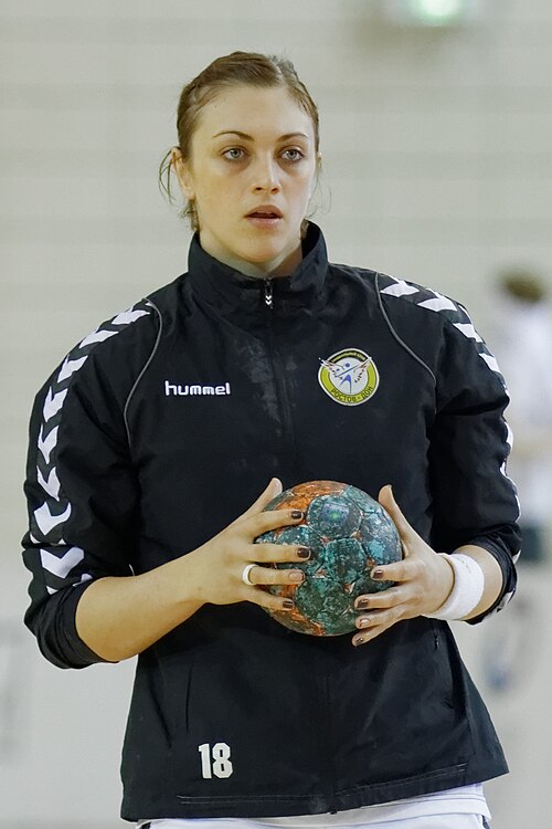 Anna Sen