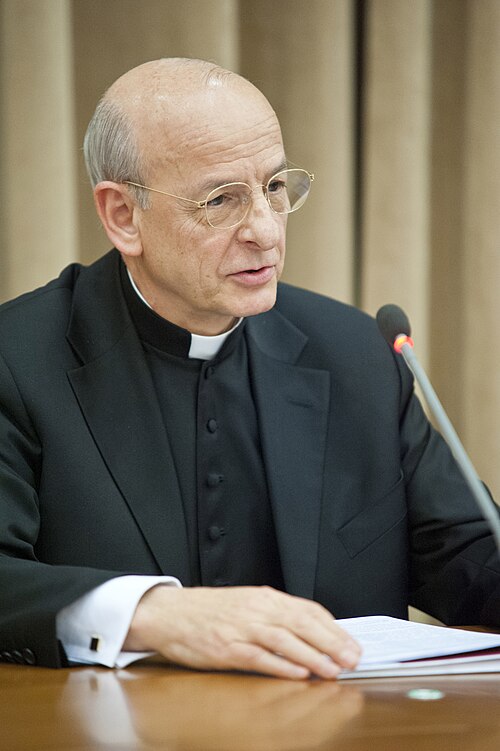 Fernando Ocáriz