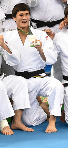 Davlat Bobonov