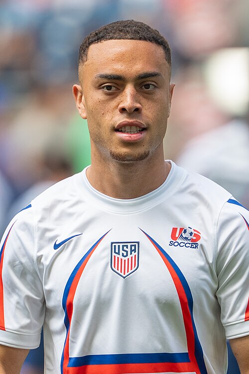 Sergiño Dest