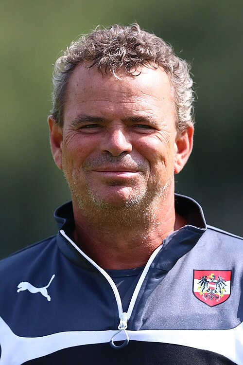 Manfred Zsak