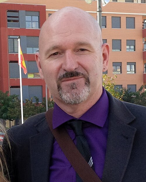 Esteban Navarro