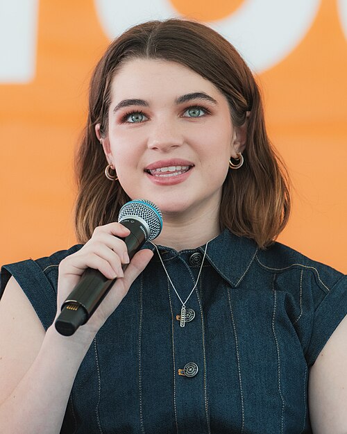 Raegan Revord
