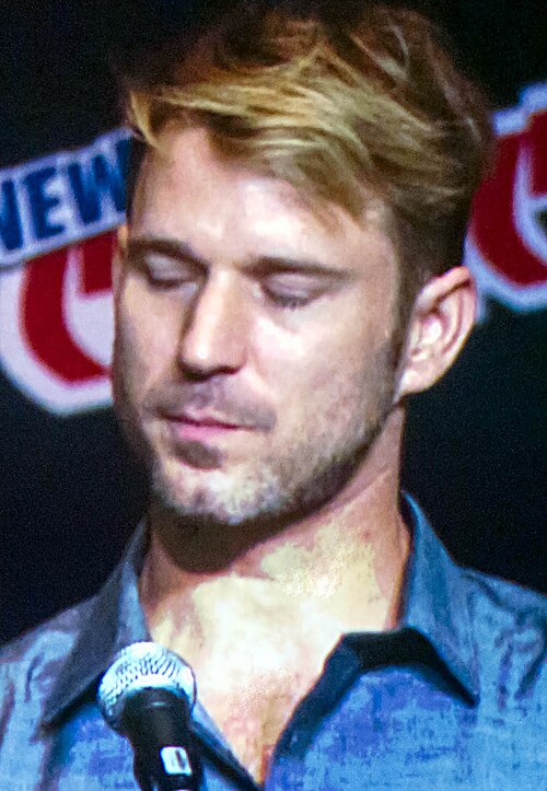 Wil Traval