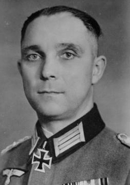 Franz Bäke