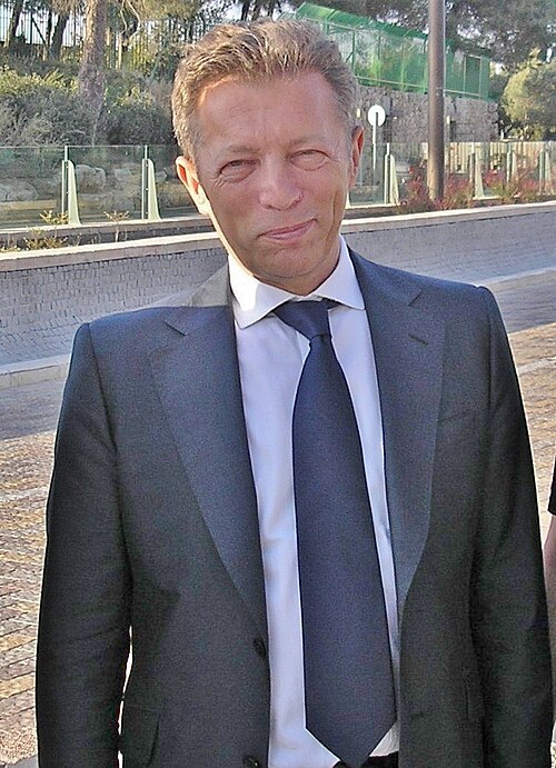 Arcadi Gaydamak