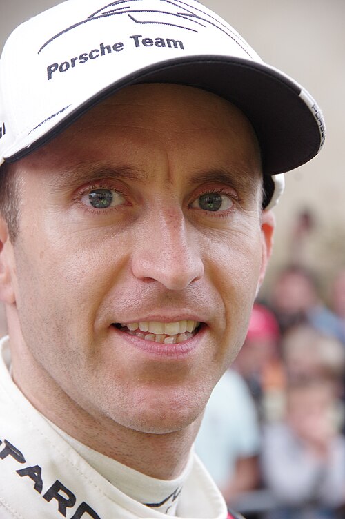Timo Bernhard