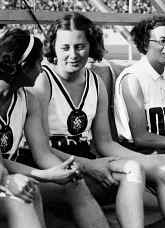 Anni Steuer