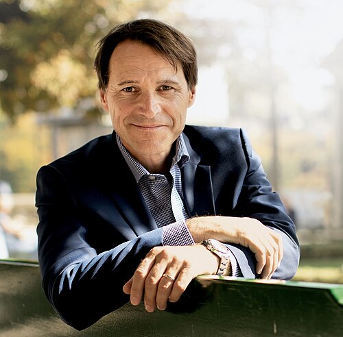 Rolf Dobelli